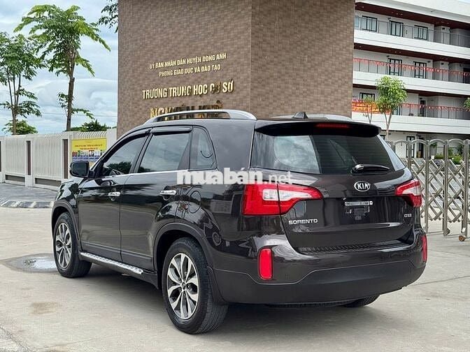 Kia Sorento 2017 2WD 2.2 DATH - 900000 km