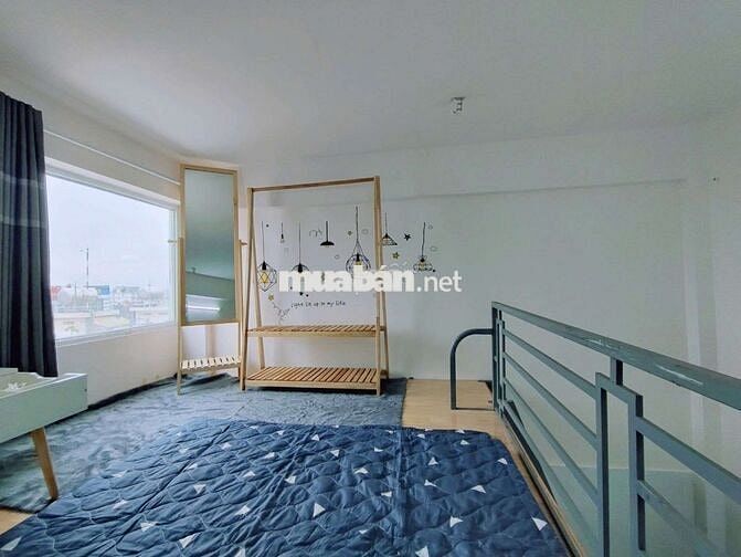 Có Máy Lạnh Đối Diện Etown Cộng Hòa Giá Chỉ 4 củ 5