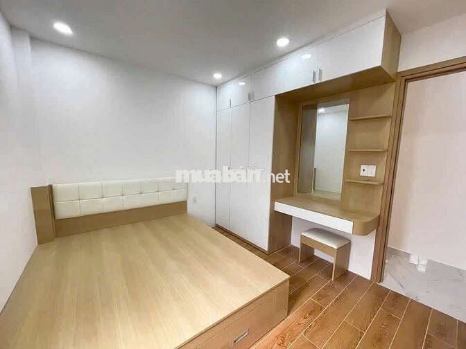 Nhà shr hoàn công Trần Xuân Soạn Tân Hưng Quận 7 ngân hàng hỗ trợ