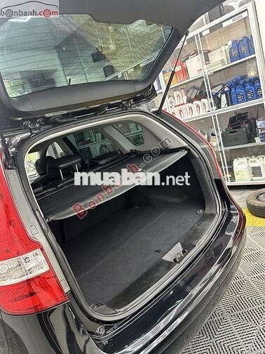 Hyundai i30 CW 1.6 AT 2009 - 215 Triệu
