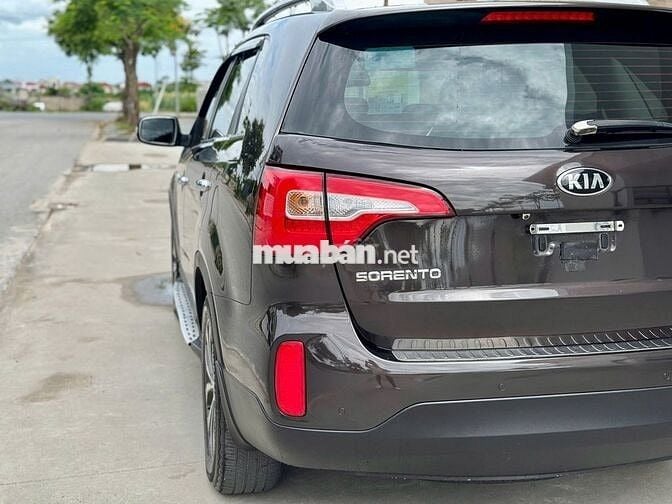 Kia Sorento 2017 2WD 2.2 DATH - 900000 km