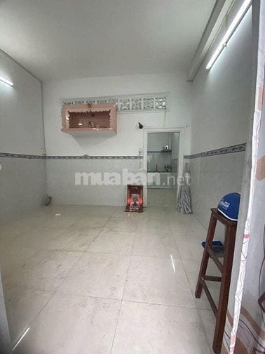 Cho thuê nhà nguyên căn đường Bà Hom, Quận 6 cũ, gần chợ Phú Lâm