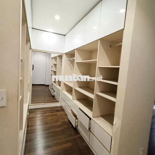 Núi Thành, Q. Tân Bình – DT 5,3x23m – Hầm, Trệt, Lửng, 3 Lầu, Sân T