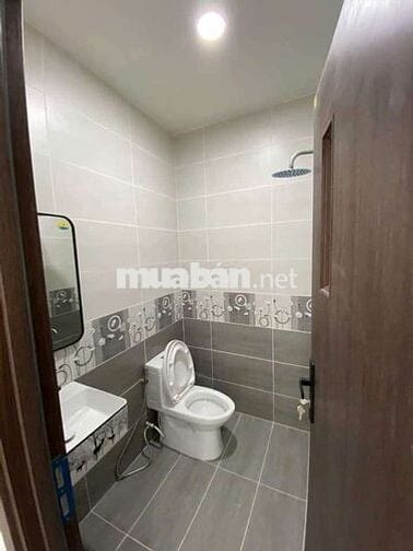Phòng Ban công lầu 1 full nội thất