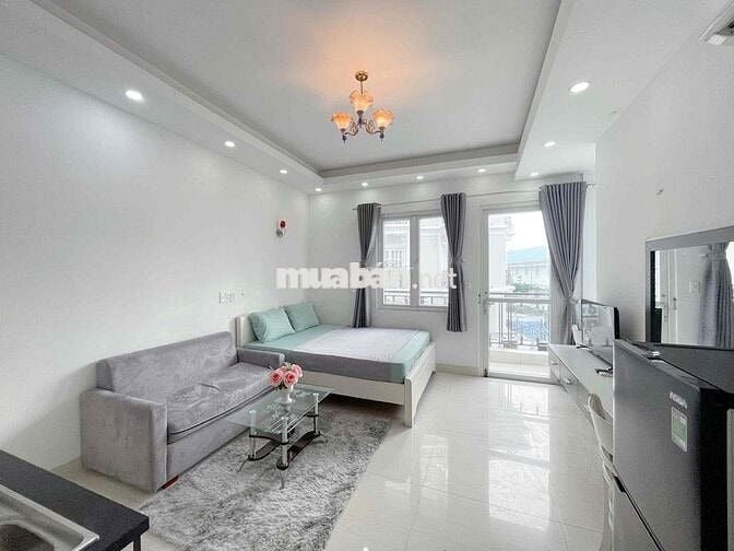 HOT! Căn hộ BAN CÔNG gần ĐH Sư Phạm Q.3 có THANG MÁY - BẢO VỆ -AN NINH
