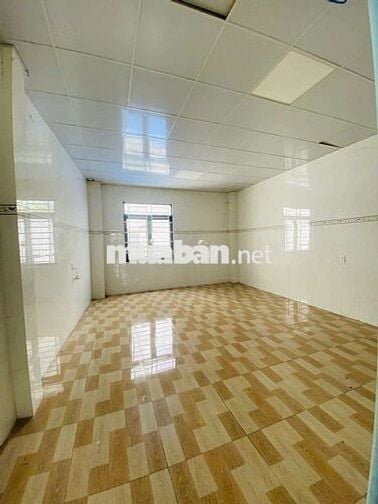 BÁN NHÀ 
TRỆT 3 LẦU VỊ TRÍ ĐẸP "KỀ GÓC VÀ CÓ HẺM HÔNG 2M, HẺM SAU 2M"
