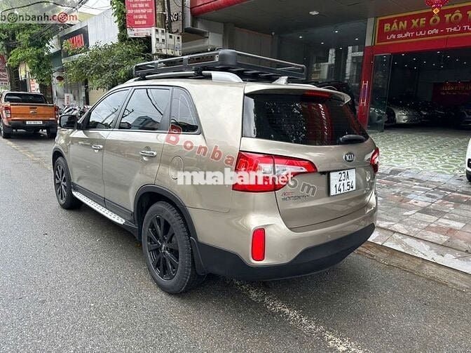 Kia Sorento 2.4MT máy dầu sx 2014 đẹp xuất sắc