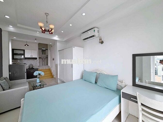 Ở ngay! Căn hộ BAN CÔNG gần cầu Lê Văn Sỹ Q.3 có THANG MÁY - BẢO VỆ