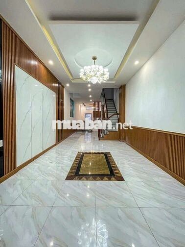 NHÀ 3 LẦU - TRỤC CHÍNH, KDC HÀNG BÀNG