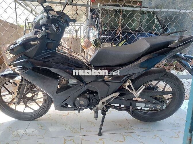 Ban xe nhà ít đi odo12k xe mói 98%