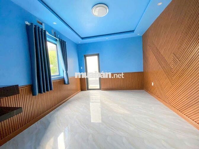 NHÀ 3 LẦU - TRỤC CHÍNH, KDC HÀNG BÀNG