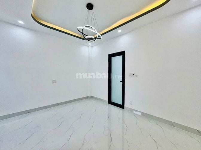 Nhà 3 lầu thiết kế cổ điển HXH Nguyễn Văn Nghi,p1,Q.Gò Vấp