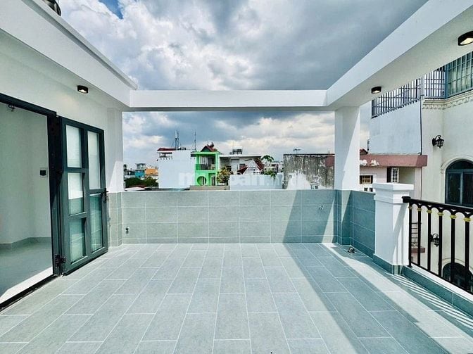 Nhà 3 lầu thiết kế cổ điển HXH Nguyễn Văn Nghi,p1,Q.Gò Vấp