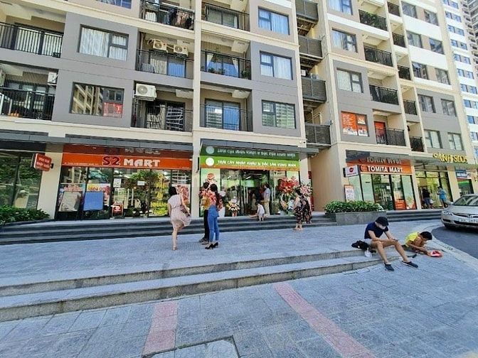 Bán shop Parking Zone 4 Vinhomes Smart, Tầng 1:42m2, giá 3,85 tỷ