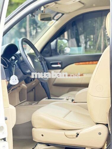 Ford Everest 2011 2.5L 4x2 AT - 130000 km