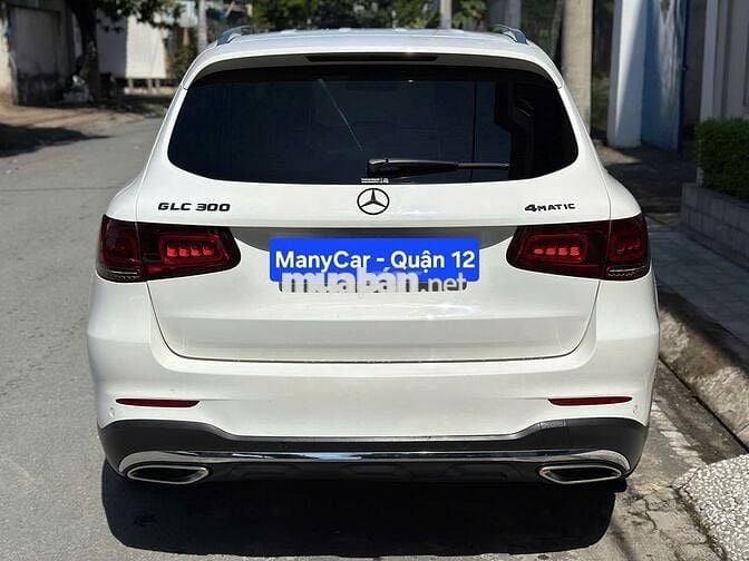 Mercedes GLC 300 sx 2018 màu trắng