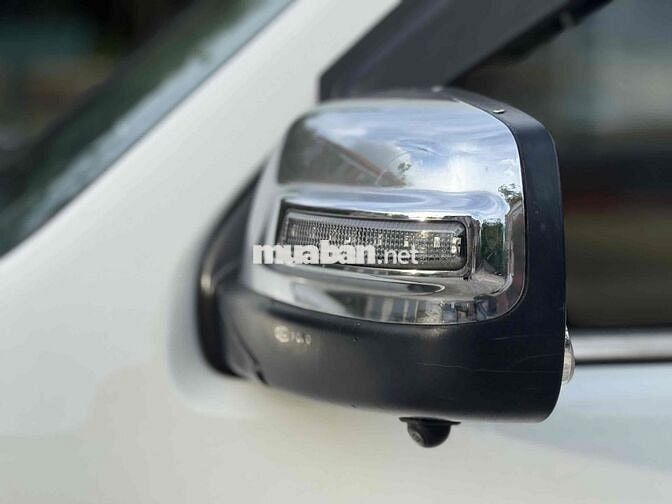 Ford Everest 2011 2.5L 4x2 AT - 130000 km