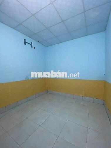 Ngay Vòng Xoay Thị Trấn Hóc Môn TC 800Triệu Có Ngay Căn Nhà C4 DT 48m2
