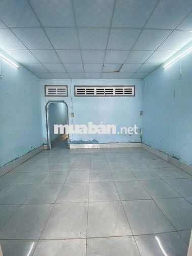 Ngay Vòng Xoay Thị Trấn Hóc Môn TC 800Triệu Có Ngay Căn Nhà C4 DT 48m2