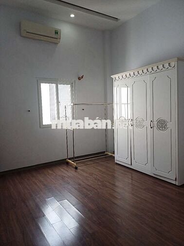 Bán nhà 3 tầng mặt tiền đường 5m5 vũ trọng phụng