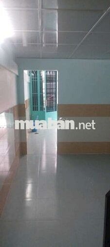 Cho thuê nhà Mặt Tiền đường Bông Sao P5.Q8 DT.4×12 }1Lầu 1Lững 2Phòng
