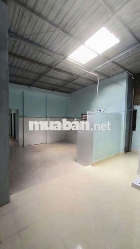 Cho thuê nhà cấp 4 diện tích 400 m
