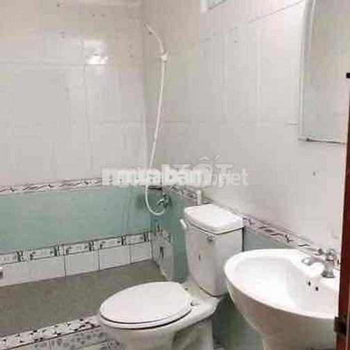 Phòng mới liền kề trường Cao Đẳng Công Nghệ Thủ Đức  giá 3.4tr