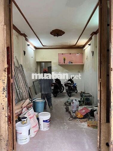Nhà nguyên căn hẻm xe tải tận cửa 8m đường Hàn Hải Nguyên, p.1, q.11