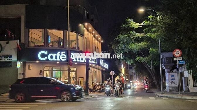 CHO THUÊ GÓC 2MT ĐINH TIÊN HOÀNG