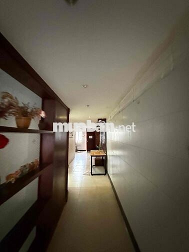 Căn cho thuê căn hộ mặt tiền đường Nguyễn Công Trứ Q1