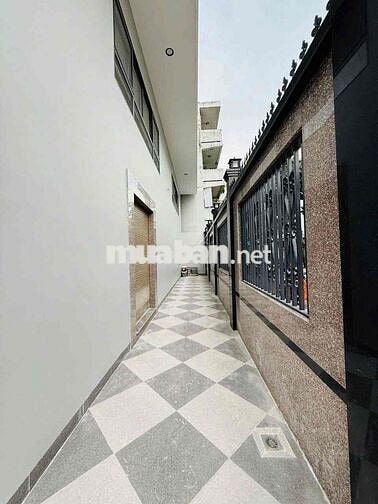 Cho Thuê Nhà Gốc 2 Mat Tiền Bình Phú-Quận 6