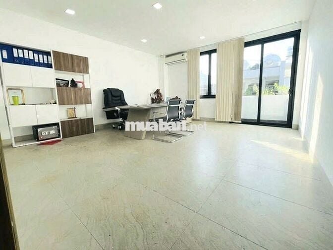 SIÊUPHẨM BIỆT THỰ CAO CẤP 282E Nguyễn Trọng Tuyển, P.10, PN- Hơn 400m2