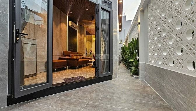 Bán nhà góc 2 mặt tiền xây mới gần đường Phạm Hữu Lầu Quận 7