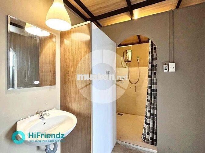 Chdv rộng rãi full nội thất không tính phí xe