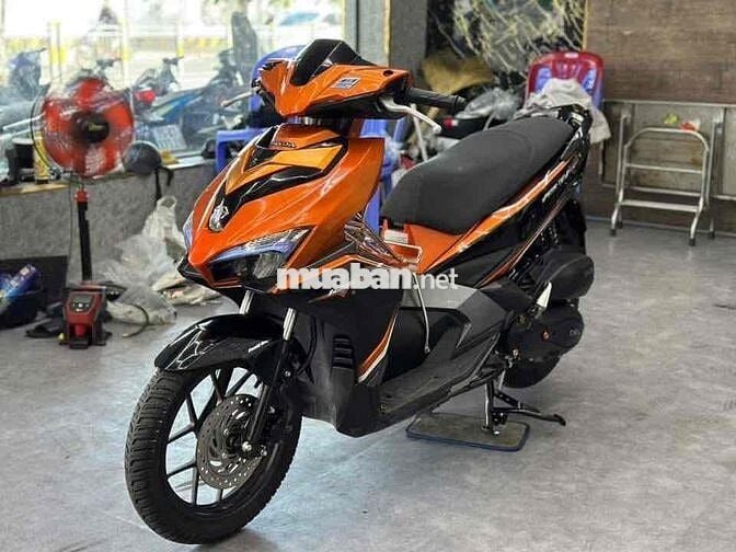 Airblade 125 2016 hs cầm tay (gop 0 giam cavet)