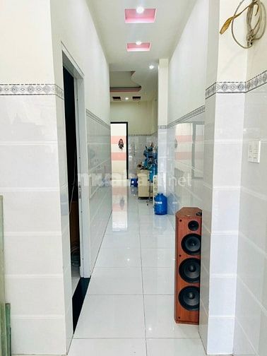 Bán nhà lầu kiên cố mặt tiền nguyễn công bình. Tp Mỹ tho.