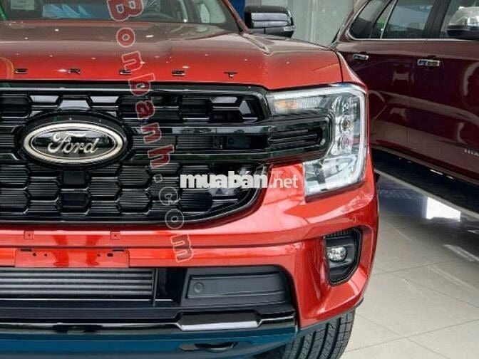 Everest Sport Thế hệ mới – sẵn giao ngay