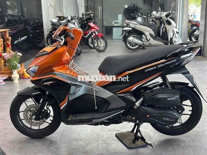 Airblade 125 2016 hs cầm tay (gop 0 giam cavet)
