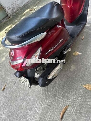 xe đẹp ko lỗi! xe chủ đi kỹ dân keo trong quang xe