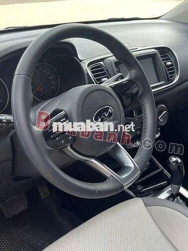 Kia Soluto 1.4AT Deluxe 2020 màu đen