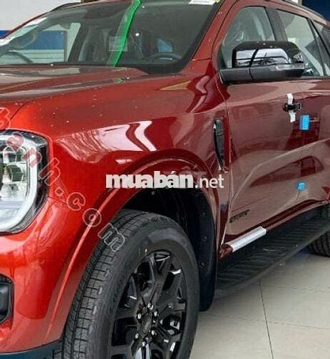 Ford Everest Sport 2.0L 4x2 AT 2025 - 1 Tỷ 178
