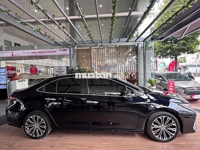 Toyota Corolla Altis 1.8V 2023 🚘Xe hãng bán🚘