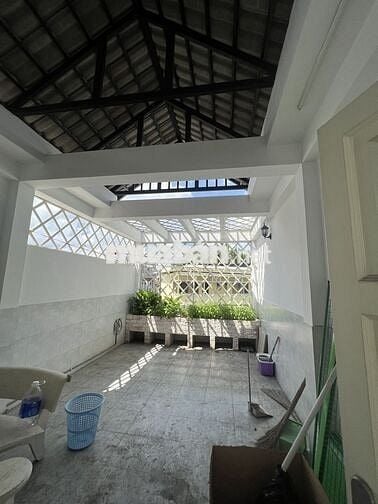 Nhà Quận 6 Rộng Yên Tĩnh Không Chung Chủ