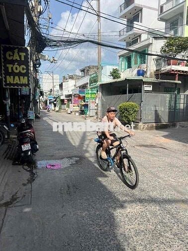 cho thuê MTKD Bùi tư toàn an lạc bình Tân DT84m giá 9tr