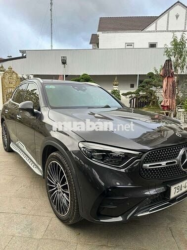 Mec GLC 300 4matic 2023 cần bán