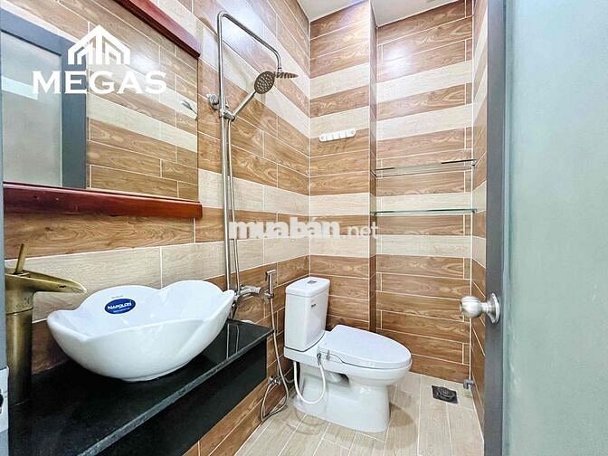 CĂN HỘ CAO CẤP MỚI 100% - FULL NỘI THẤT - BAN CÔNG RIÊNG