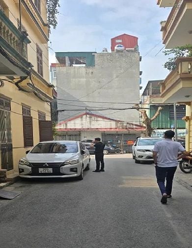 Bán nhà 5 tầng ô bàn cờ - ô tô tránh, khu dân cư yên tĩnh, nhỉnh 15 ty