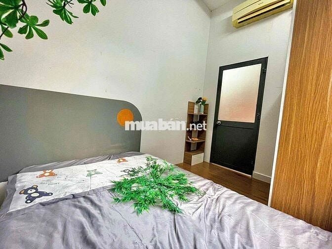 CHO THUÊ 2 PHÒNG NGỦ BAN CÔNG TO - CÁCH ĐH BÁCH KHOA 1km
