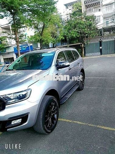 Everest Titanium Sport 2.0L AT siêu phẩm sx 2021