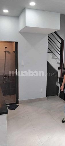 Bán nhà giá hạt rẻ 5x4m 3 tầng đúc mới Điện Biên Phủ Q10 chỉ 4,1 tỷ.